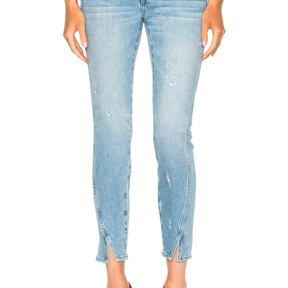 $279 // Like NEW // AMO Twist Fairfax Jeans  - 25